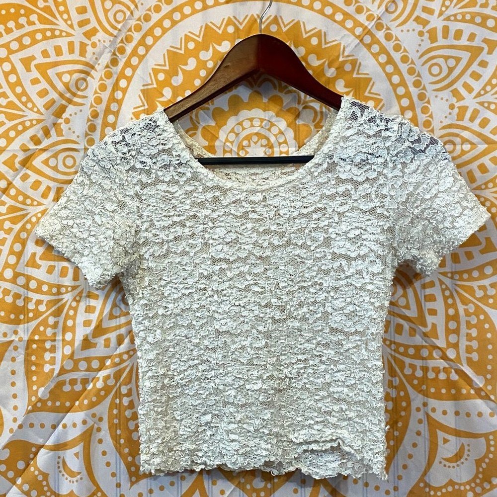 80's to 90's KEEP IT SIMPLE LACE SHORT SLEEVE CROP TOP